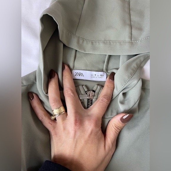 Girls Zara outfit - Picture 2 of 4